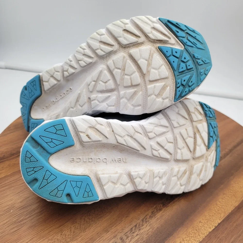 New Balance 490v3 Running Shoes‎ Womens Size 7 Athletic Blue White Sneakers